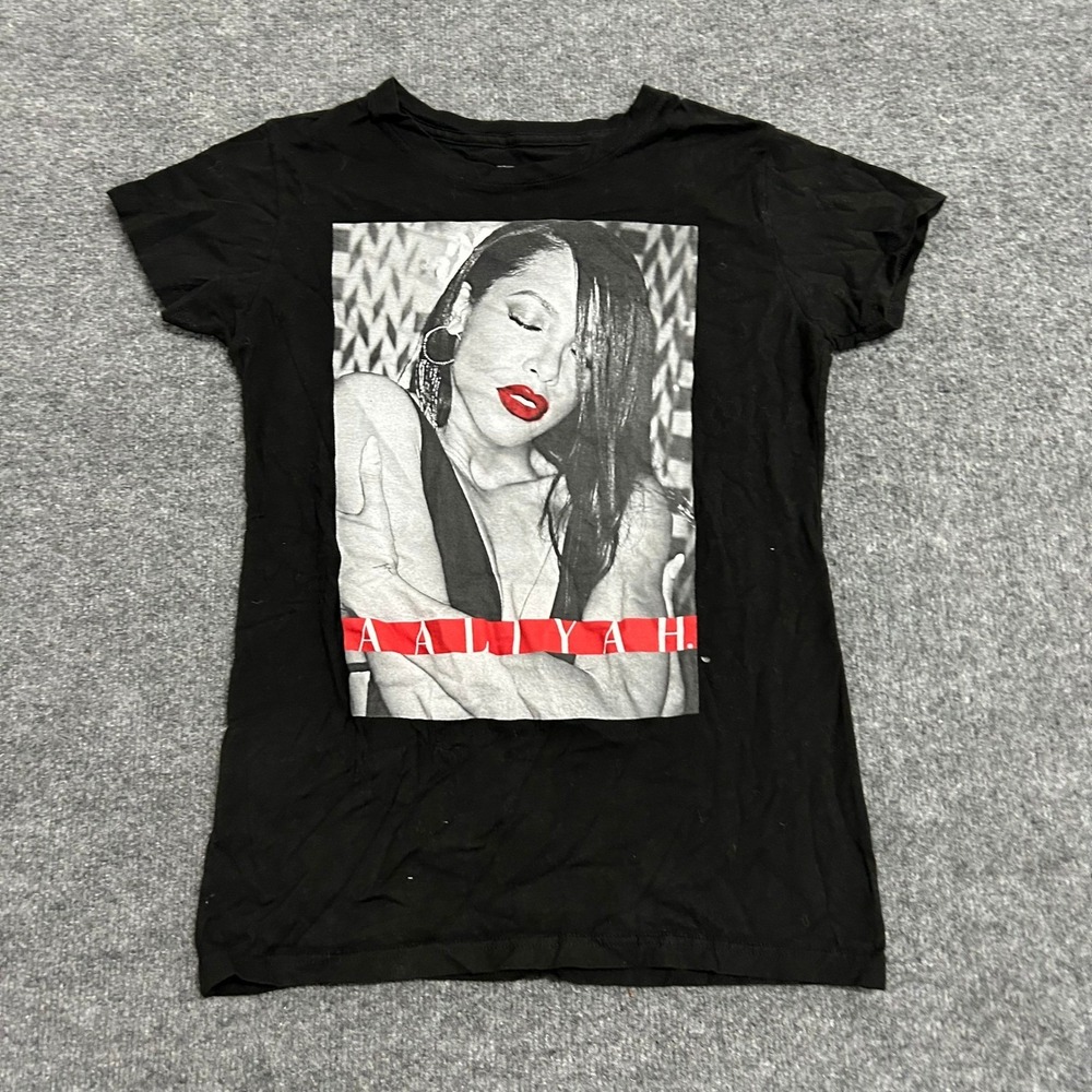 Ripple Junction T-Shirt Womens Size L Black Cotton Aaliyah Graphic Slim Fit